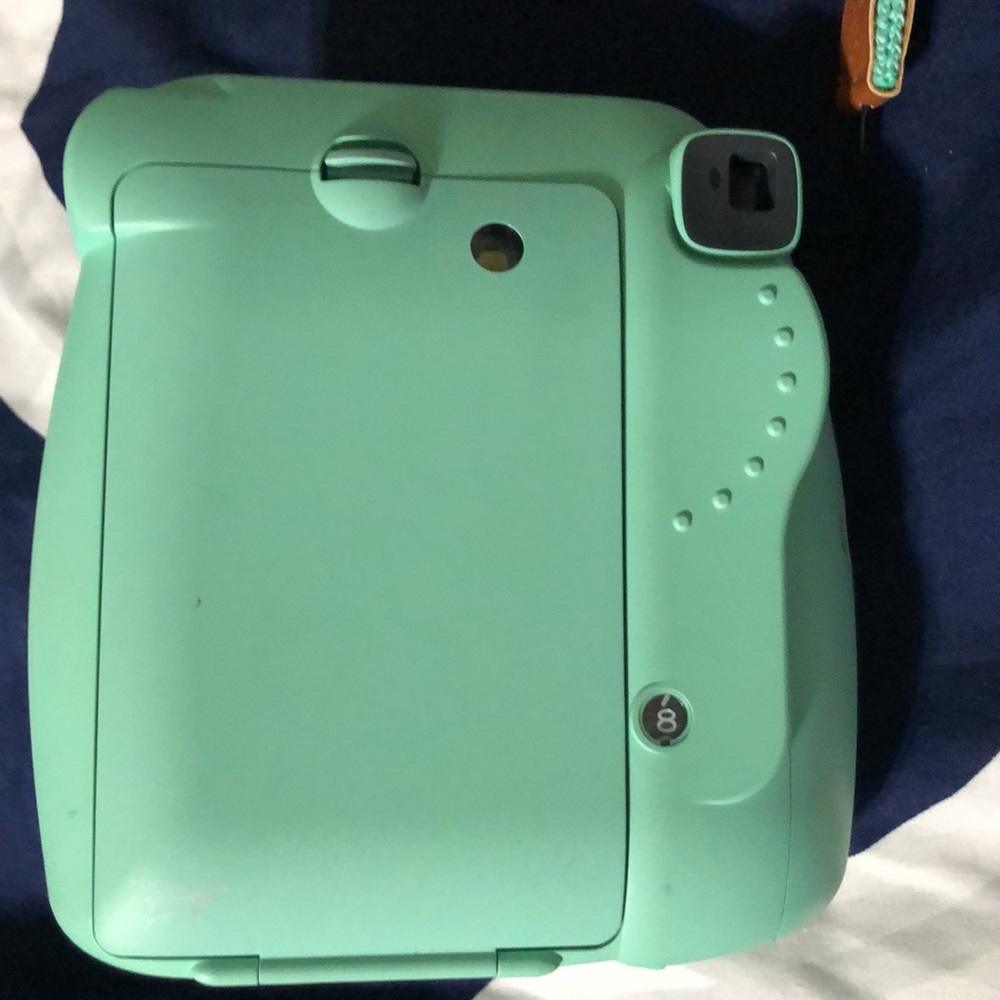 Instax mini 9 camera - Picture 3 of 4
